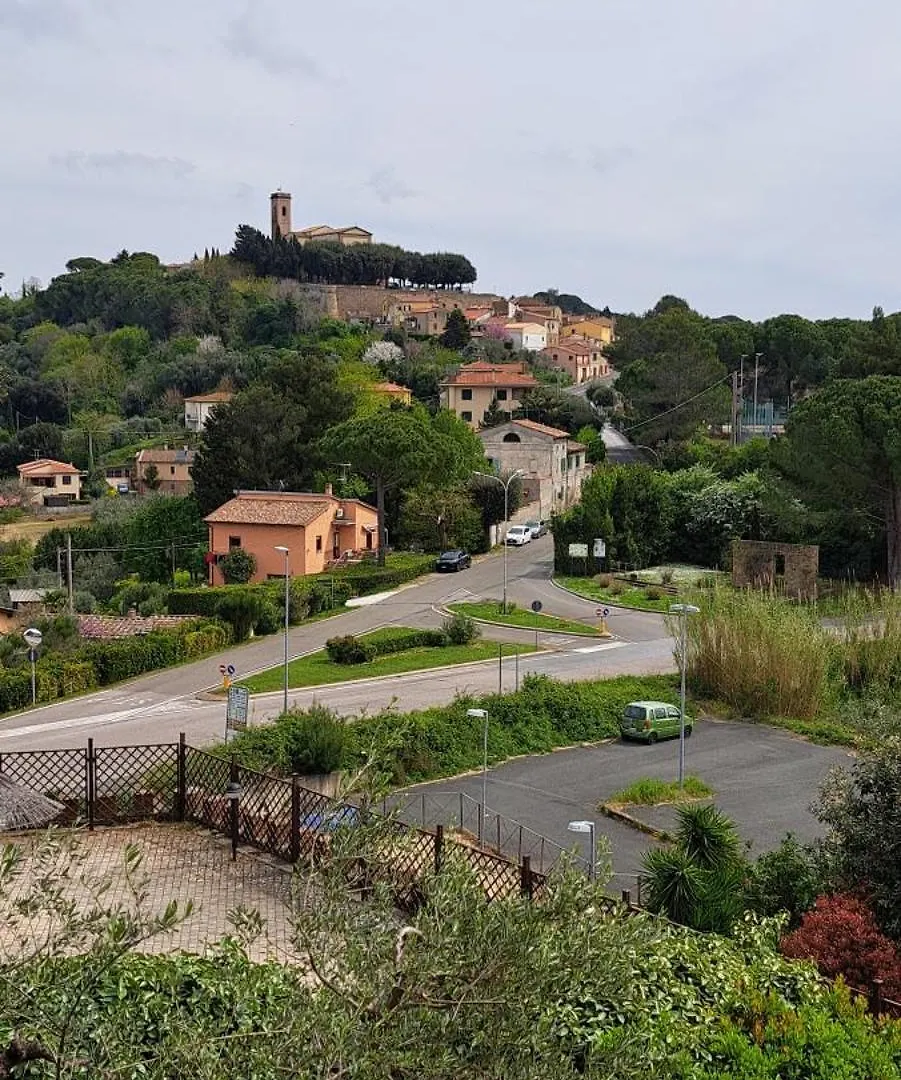 Apartmán Trilocale Con Piscina Montescudaio